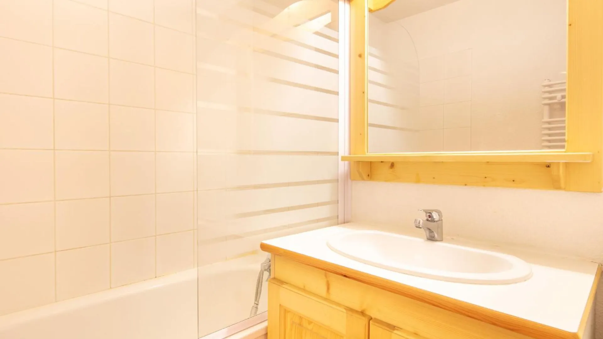 Apartment Les Grizzlis By Interhome Saint-Sorlin-d'Arves